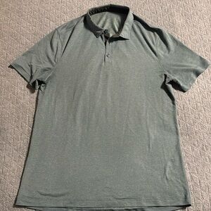 Lululemon men’s Athletic performance polo size iron blue large